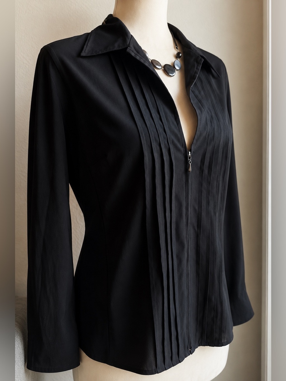 Express Stretch Black Pintuck Partial Zip Blouse | Women’s Tailored Career Top